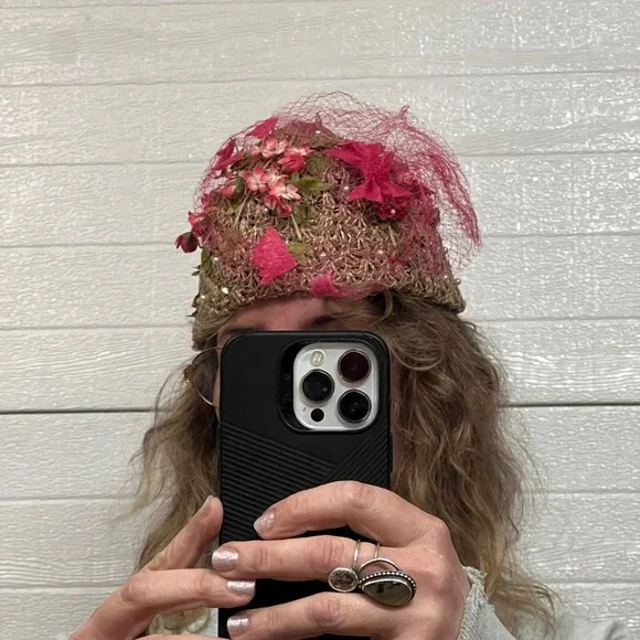 Vintage Floral Pillbox Hat Pink Flowers Pearls Netting Formal Occasion - Picture 3 of 4